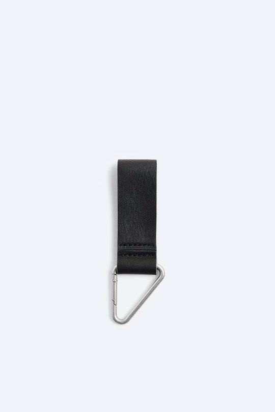 ZARA КОЖАНЫЙ БРЕЛОК, ЧЕРНЫЙ