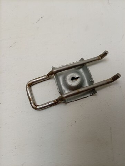 ESL98330 ктп2 Защёлка для посудомоечных машин Electrolux Zanussi AEG 1522344058 б/у