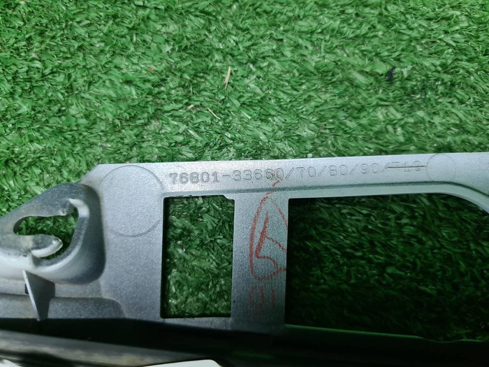 Накладка крышки багажника Toyota Camry xv70 17-нв