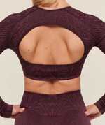 Топ GYMSHARK Adapt Animal Long Sleeve Crop Top Cherry