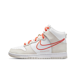 Женские кроссовки Nike Dunk High SE 'First Use Pack - White Orange' DH6758-100