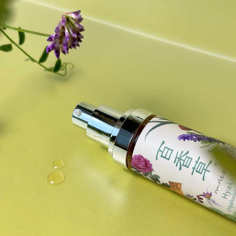 Гиалуроновая сыворотка на безмасляной основе Hyakkaso Hyaluronic Acid Serum