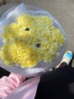 Моно букет из диантусов в желтом оттенке