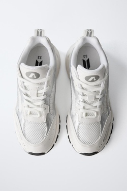 ZARA СПОРТИВНЫЕ КРОССОВКИ С СЕТЧАТЫМИ ДЕТАЛЯМИ, БЕЛЫЙ