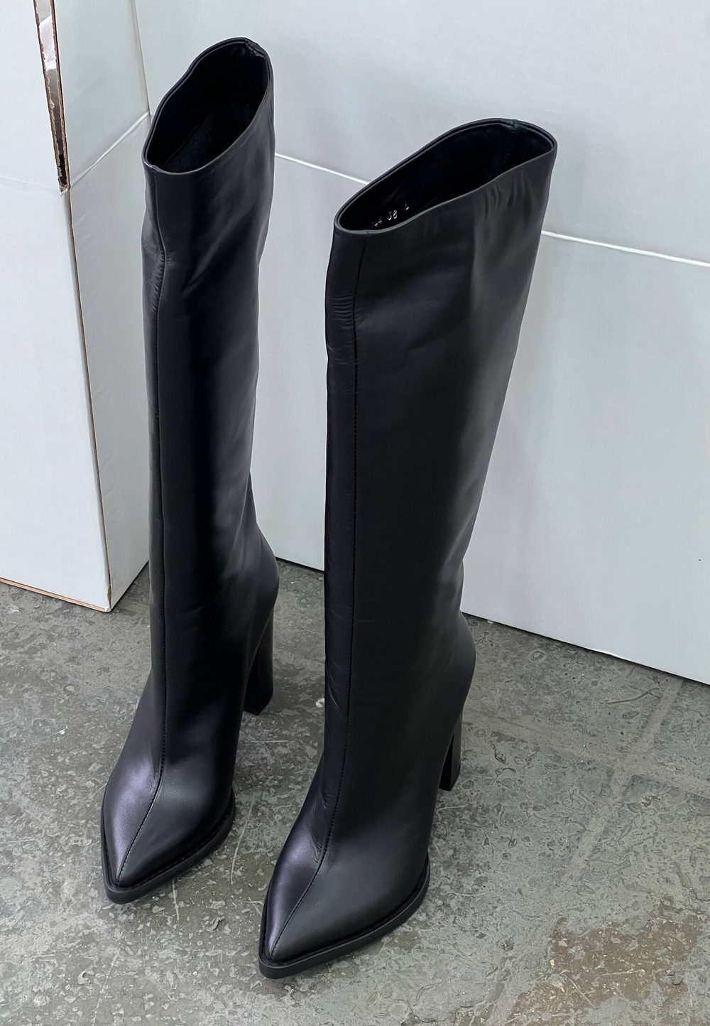 Полусапоги // Nila // Black