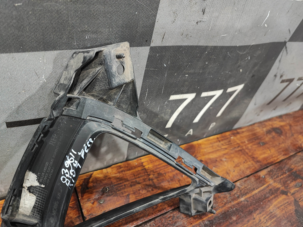 Накладка ПТФ передняя правая Kia Rio 4 (FB) 20-нв Б/У Оригинал 86524H0700