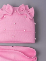 Шапка для девочки на осень с бусинами и снуд