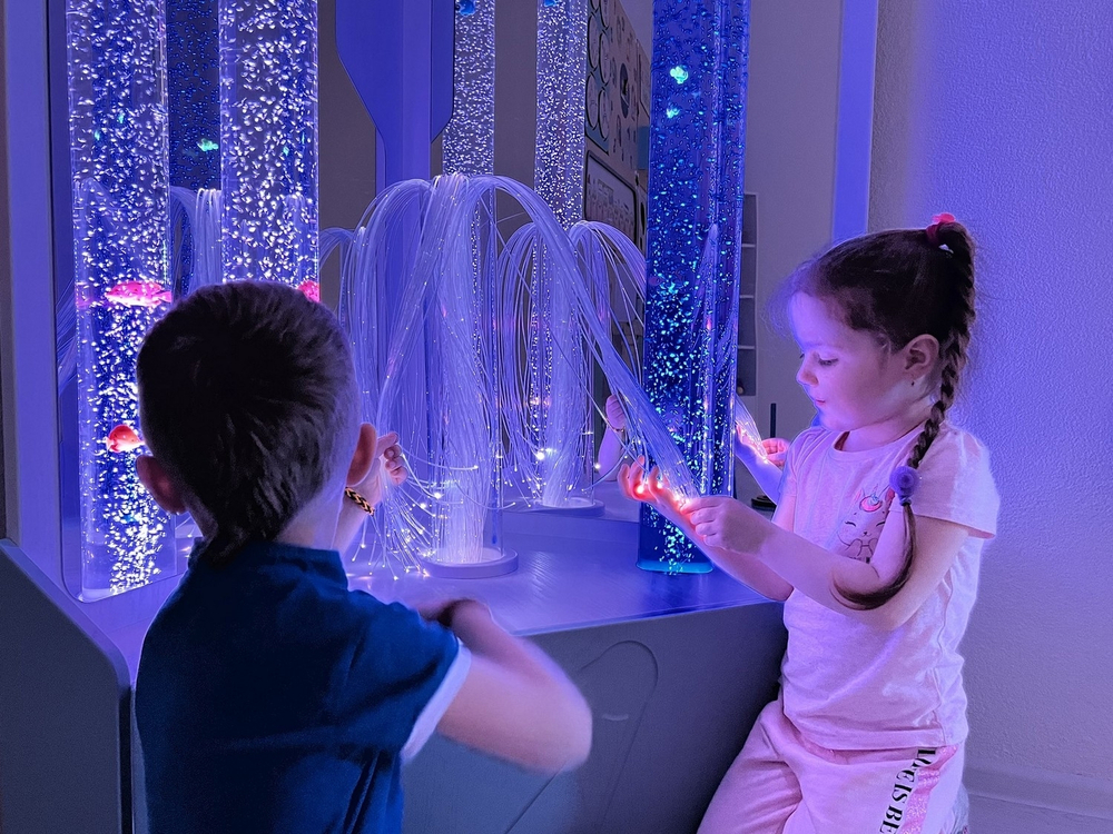 Угловая воздушно-пузырьковая колонна