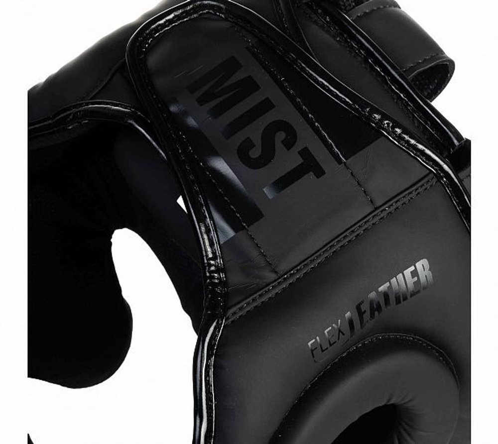 Шлем боксерский Clinch Mist Full Face черный C144