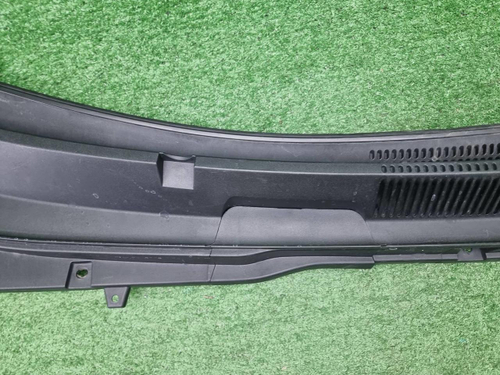 Жабо Geely Coolray (2019-2024)