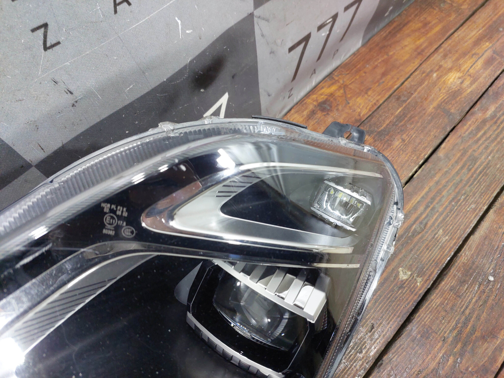 Фара левая LED Omoda C5 22-нв Б/У Оригинал 605000530AA