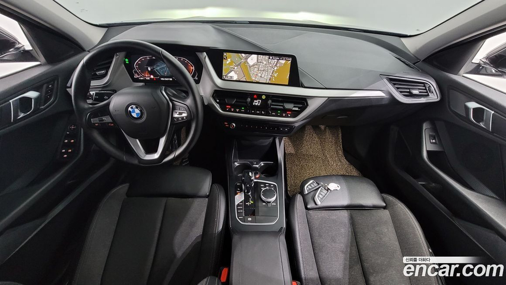 BMW 1 Series (F40) 118d Joy (04.2021)