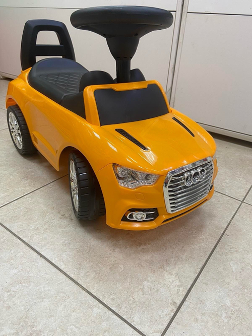 Машинка для катания   (машина каталка, толокар, оранжевый, audi)