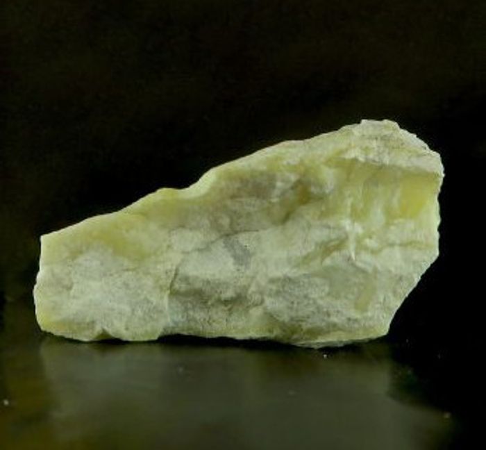 Бусины из офикальцита