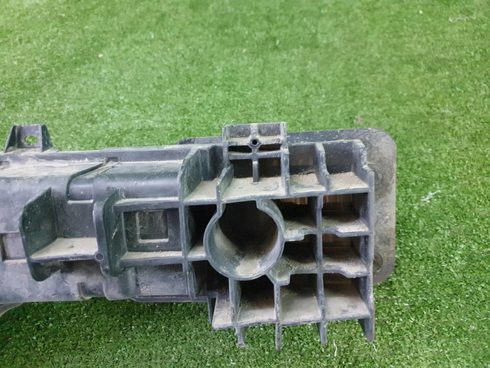 Усилитель задний Genesis GV80 (2020-н.в.)