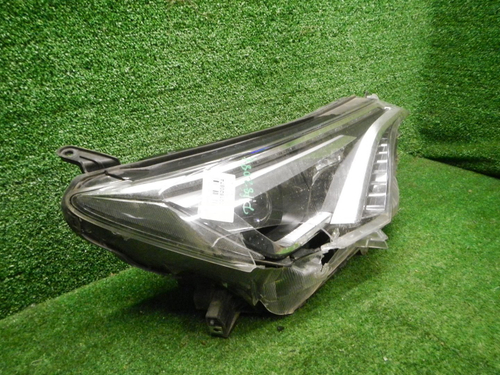 Битая Фара правая Toyota RAV4 4 CA40 (2015-2019) LED