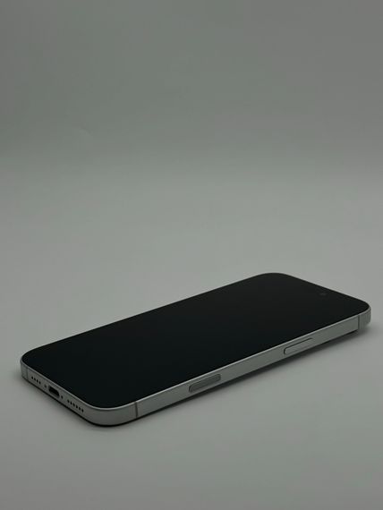 iPhone 16 Plus 128Gb White