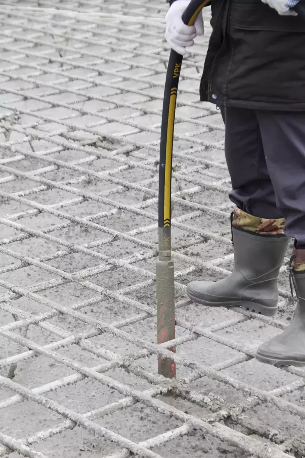 Глубинный вибратор VPK-65T высокочастотный - [42V / 65 мм]