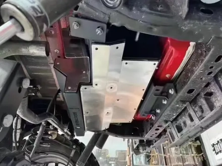 Увеличенные топливные баки для Jeep Wrangler 4XE 2024+ Джип Вранглер резервный бензобак замена заводского штатного