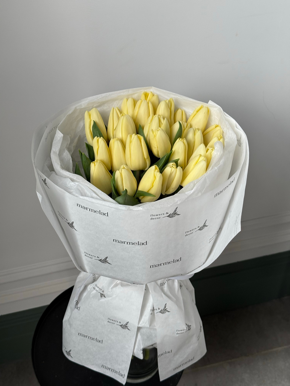 Букет из 25 лимонного тюльпана-S