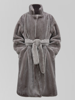 Шуба by Bor однотонная со скрытыми карманами по бокам и поясом