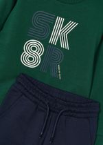 спортивный костюм