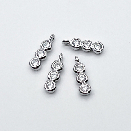 Подвеска Палочка, родиевое покрытие, фианиты, размер 12*3,5 мм, цена за 1 шт