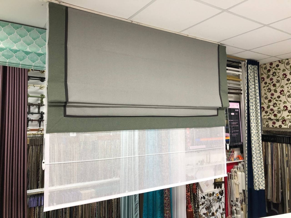 Карниз для двойных римских штор День-Ночь закрытого типа, длина 170 см