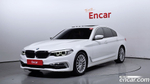 BMW 5 Series (G30) 520i Luxury (08.2019)