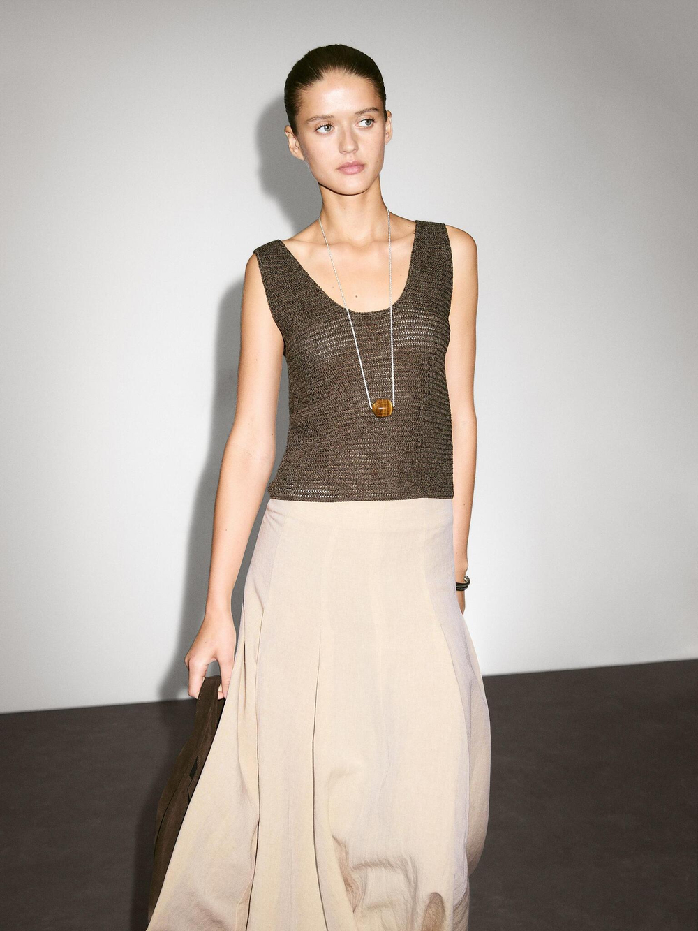 Massimo Dutti Расклешенная юбка миди из смесового льна, бежевый