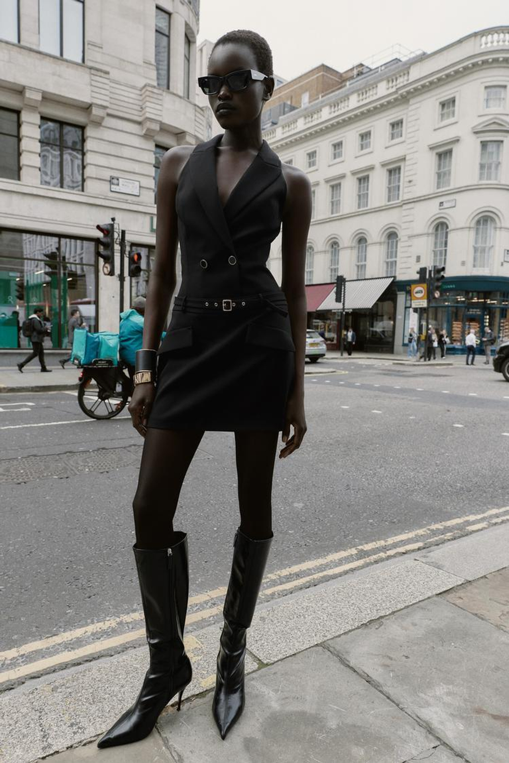 ZARA МИНИ-ПЛАТЬЕ В СТИЛЕ БЛЕЙЗЕРА, ЧЕРНЫЙ