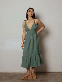 Сарафан льняной с воланом