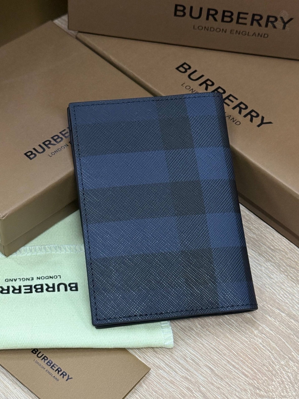 Обложка для паспорта Burberry