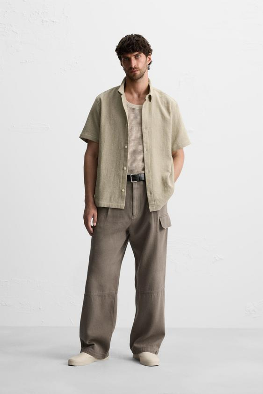 ZARA РУБАШКА ИЗ РЕЛЬЕФНОЙ ТКАНИ, ЗЕЛЕНОВАТЫЙ