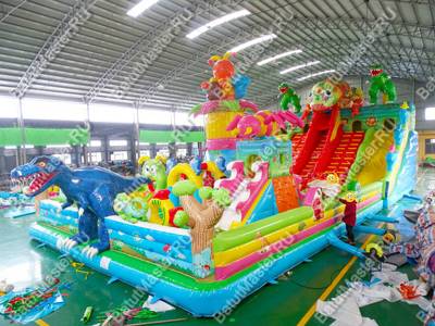 Мега-батут "Хамелеон и динозавры", 20*10*6 м