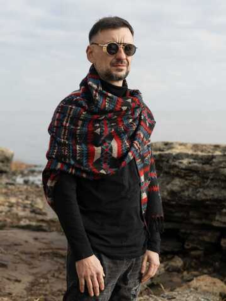 Шарф теплый с индейским орнаментом