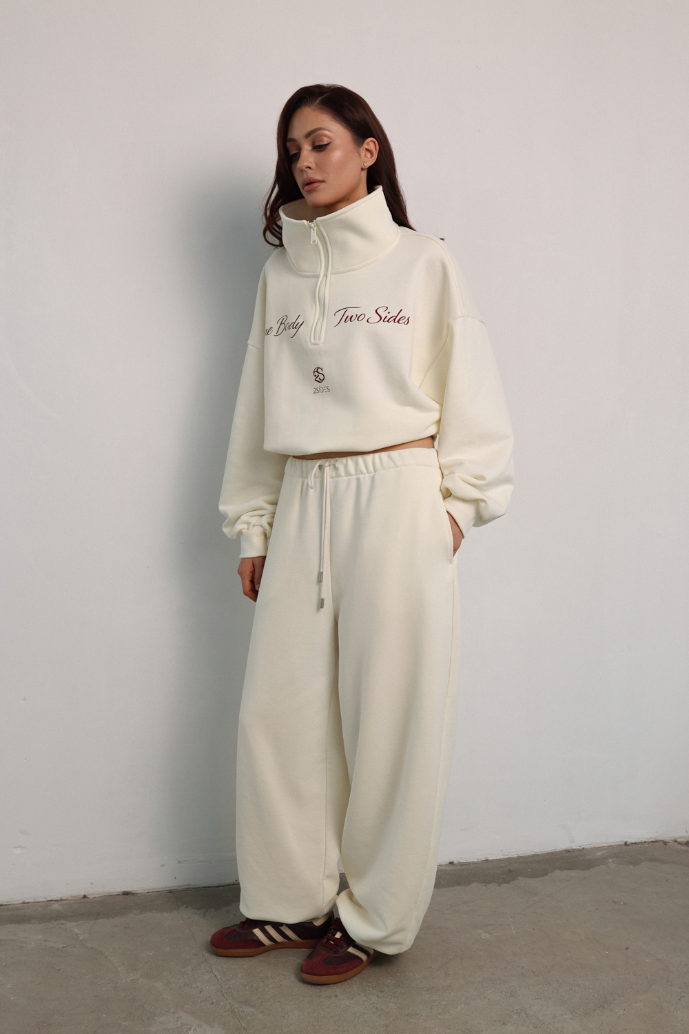 Брюки спорт кремовые