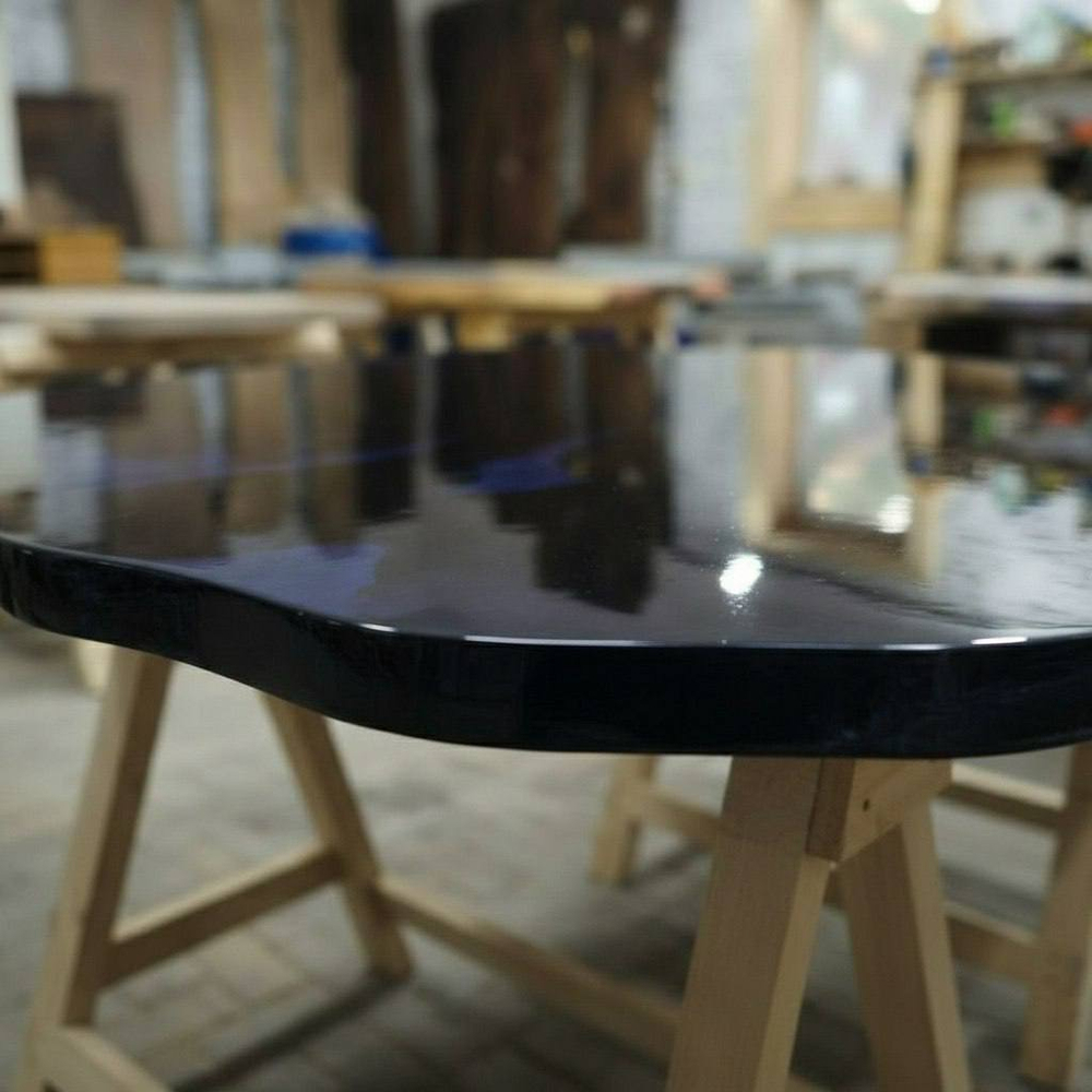 Журнальный стол хамелеон