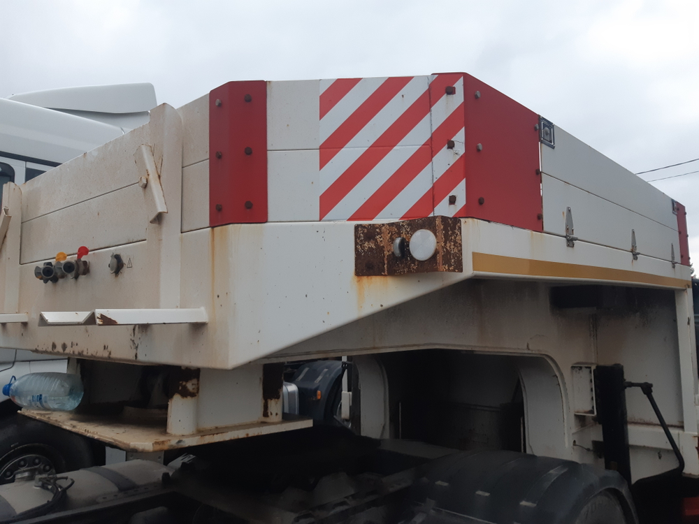 AMUR AMUR Полуприцеп тяжеловоз 5 осей LYR9806TDPW (Раздвижной)