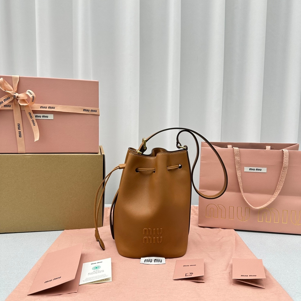 Miu Miu Leather Bucket Bag 22 cm