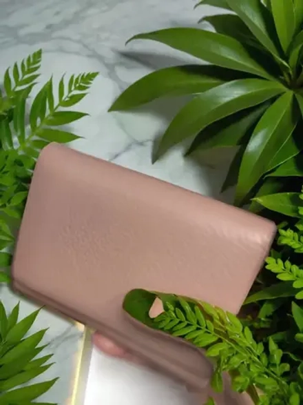 Кошелек компактный пудровый