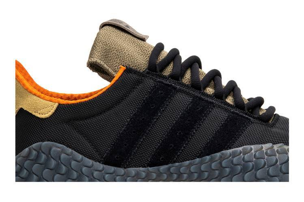 Кроссовки Bodega X Adidas Originals Kamanda Originals