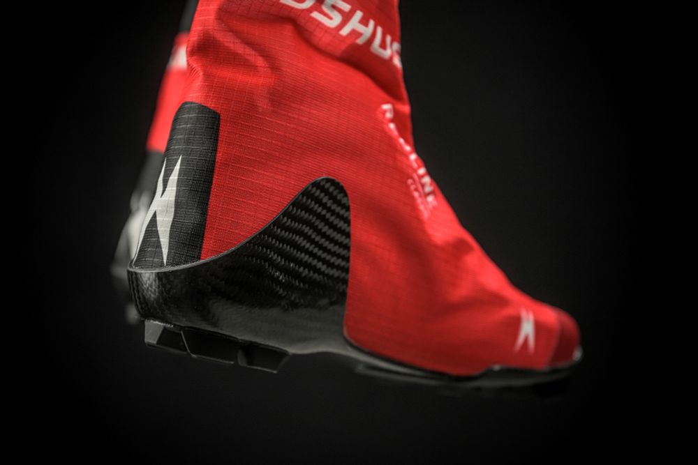 Профессиональные лыжные ботинки Madshus Redline Сlassic (2025/2026) для классического хода