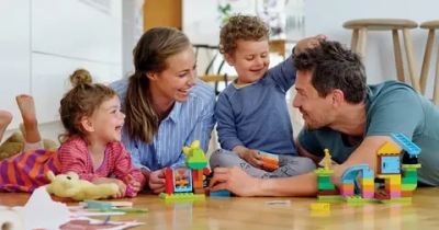 ДЕТСКО-РОДИТЕЛЬСКИЕ ОТНОШЕНИЯ