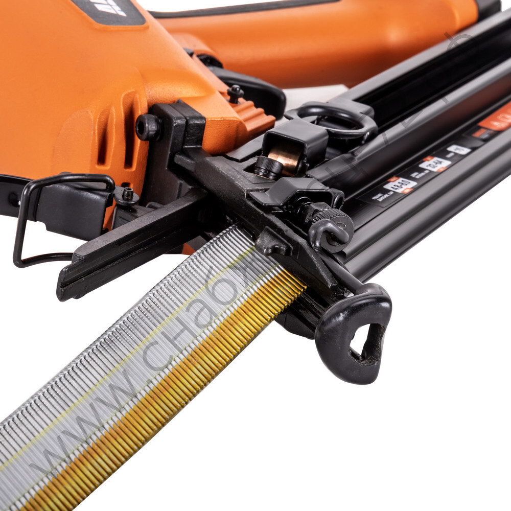 Пневматический гвоздезабивной пистолет – реечный нейлер AERO C1564