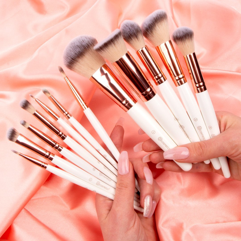 BH Cosmetics Rose Romance 12 piece brush set