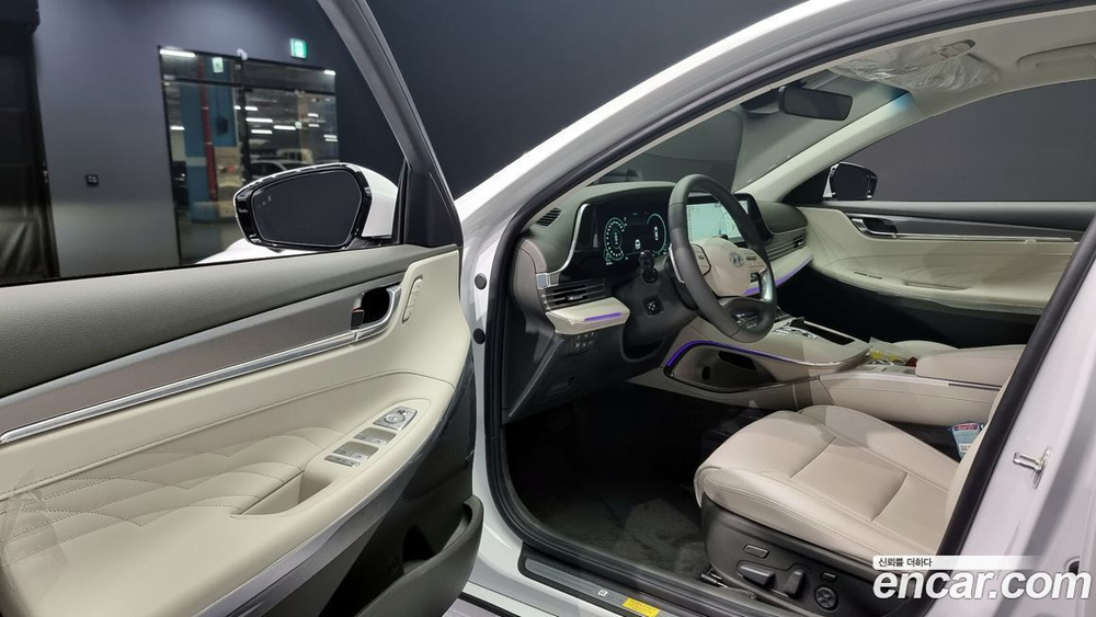 Hyundai The New Grandeur (Azera) IG Hybrid Calligraphy (06.2022)