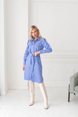 Платье-рубашка из джинсы в сиреневом цвете с разрезами на плечах