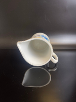 Молочник фарфоровый клеймо Wloclawek porcelana, объём-200 мл, цветы декор, винтаж Польша, времён СССР 1965-1975 гг