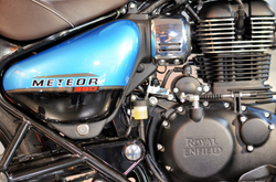 Royal Enfield Meteor 350 Supernova Blue